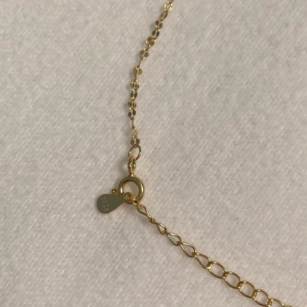 Delicate gold chain necklace - Picture 4 of 7